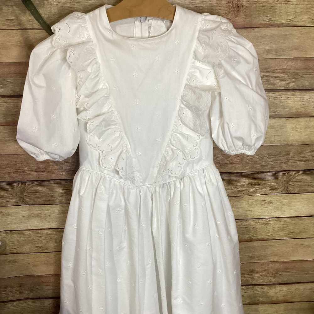 VINTAGE 80’s Ruth Of Carolina Cotton Eyelet Dress Little Girls Size 7
